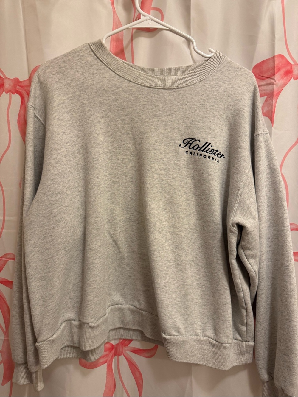 Hollister Light Gray Crewneck Sweatshirt with Script Logo